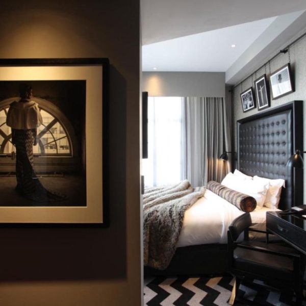 ONE NIGHT STAY IN THE GOTHAM LUXURY HOTEL PLUS £200 SPENDS- £500 CASH ALTERNATIVE